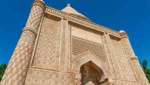 Aisha Bibi Mausoleum